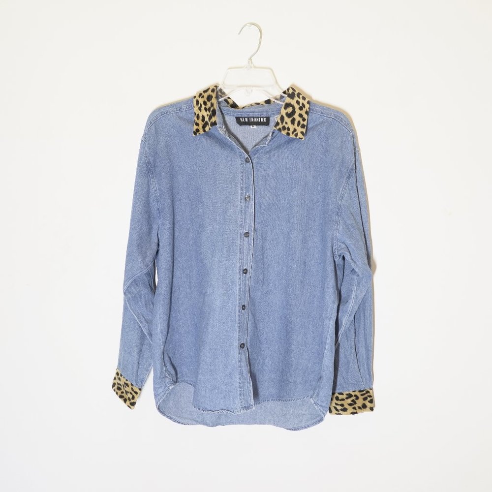 New Frontier Leopard Animal Print Denim Button Up